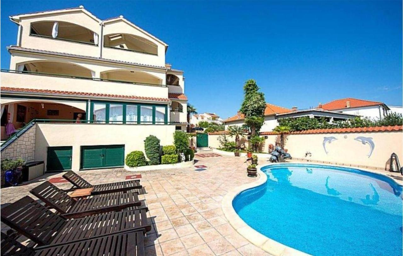 Lovely Apartment In Vodice With House Sea View Exterior foto